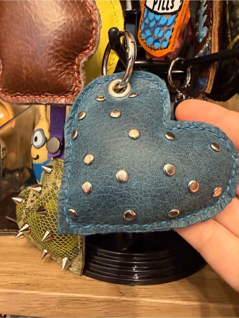 Edgy Puffy Heart Charm - Picture 4 of 4